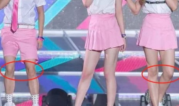 日本ftv性爱直播室,揭秘日本FTV性爱直播室的隐秘世界